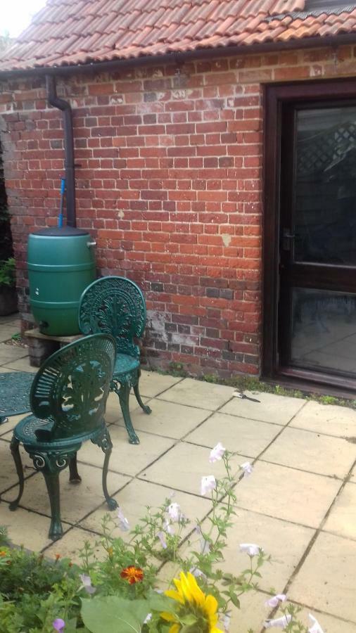 Mauds Cottage 1 West Raynham Exterior foto